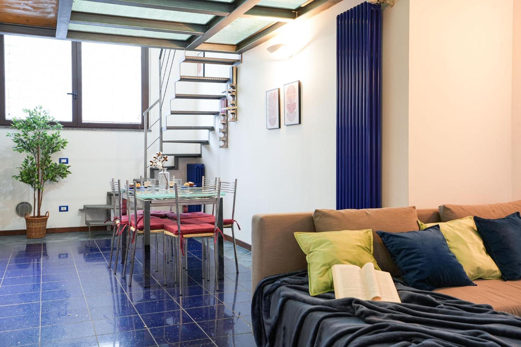 Апартаменты Industrial Loft Милан Экстерьер фото
